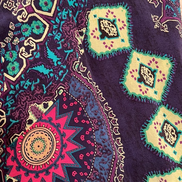 Maeve Anthropology Brand Navy Print Top - Picture 8 of 10